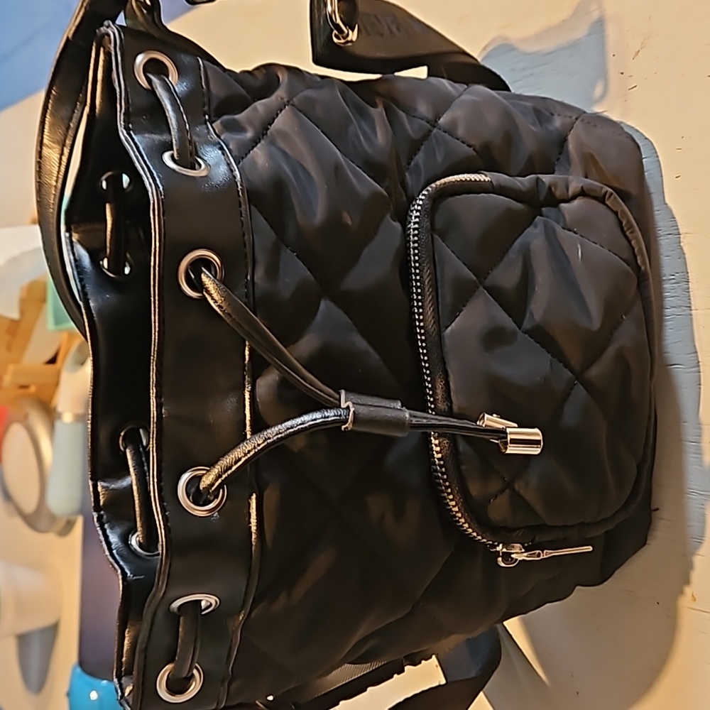 Steve madden bucket bag